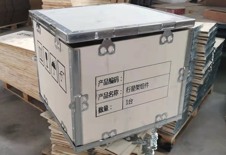 钢带箱.jpg 钢带箱.jpg