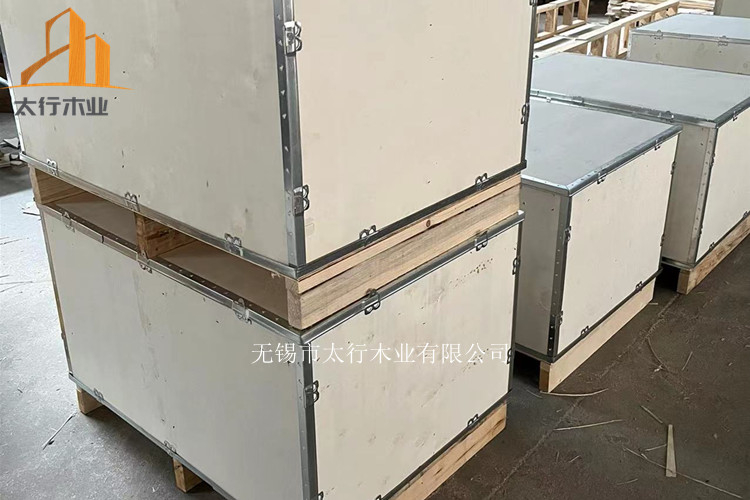 钢带箱比普通木箱结实耐用吗？